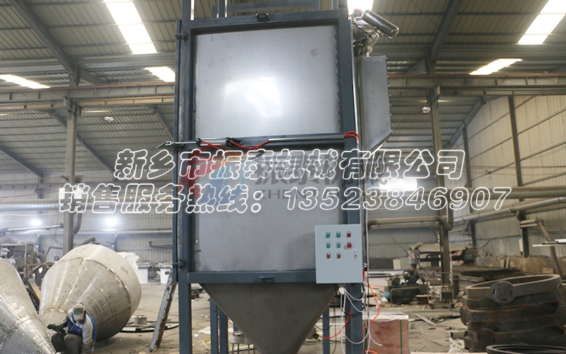 硫酸鈉晶體噸袋拆包機(jī)有什么技術(shù)特點(diǎn)？